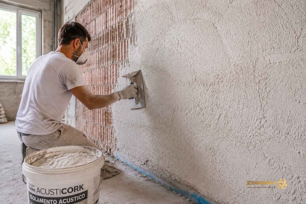 نمایی از اجرای عایق حرارتی پودری زیمابان روی سطح ساختمانی برای کاهش انتقال دما