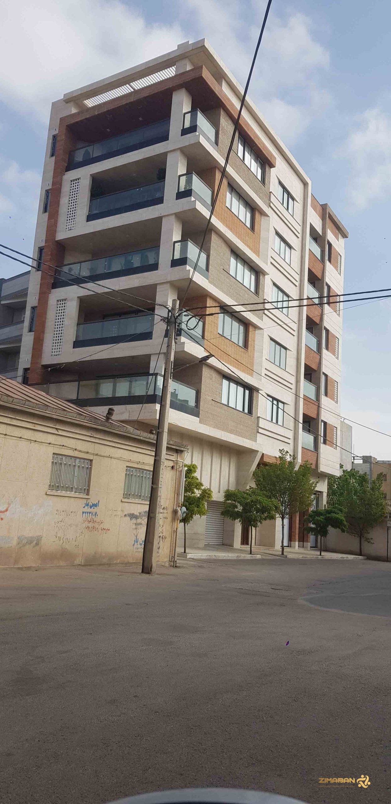 محافظت از نمای ساختمان در برابر رطوبت با نانو عایق درجه یک زیمابان